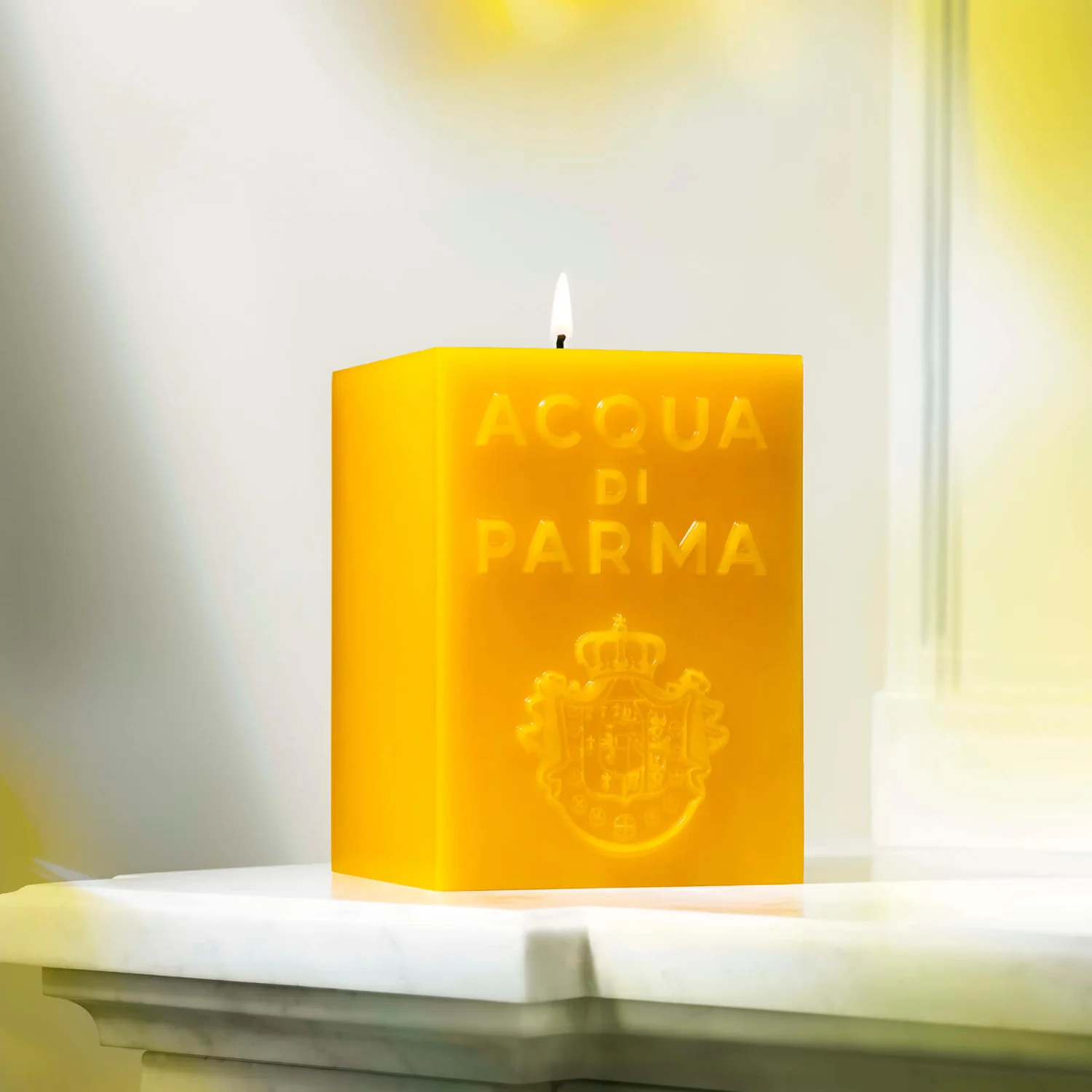 Acqua Di Parma Colonia Yellow Cube Candle 1kg 3 Acqua Di Parma Colonia Yellow Cube Candle 1kg - Image 3