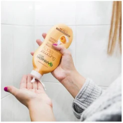 Garnier Summer Body Hydrating Gradual Tan Moisturiser Dark 400ml -Skincare Store 10488054 2085080439267736