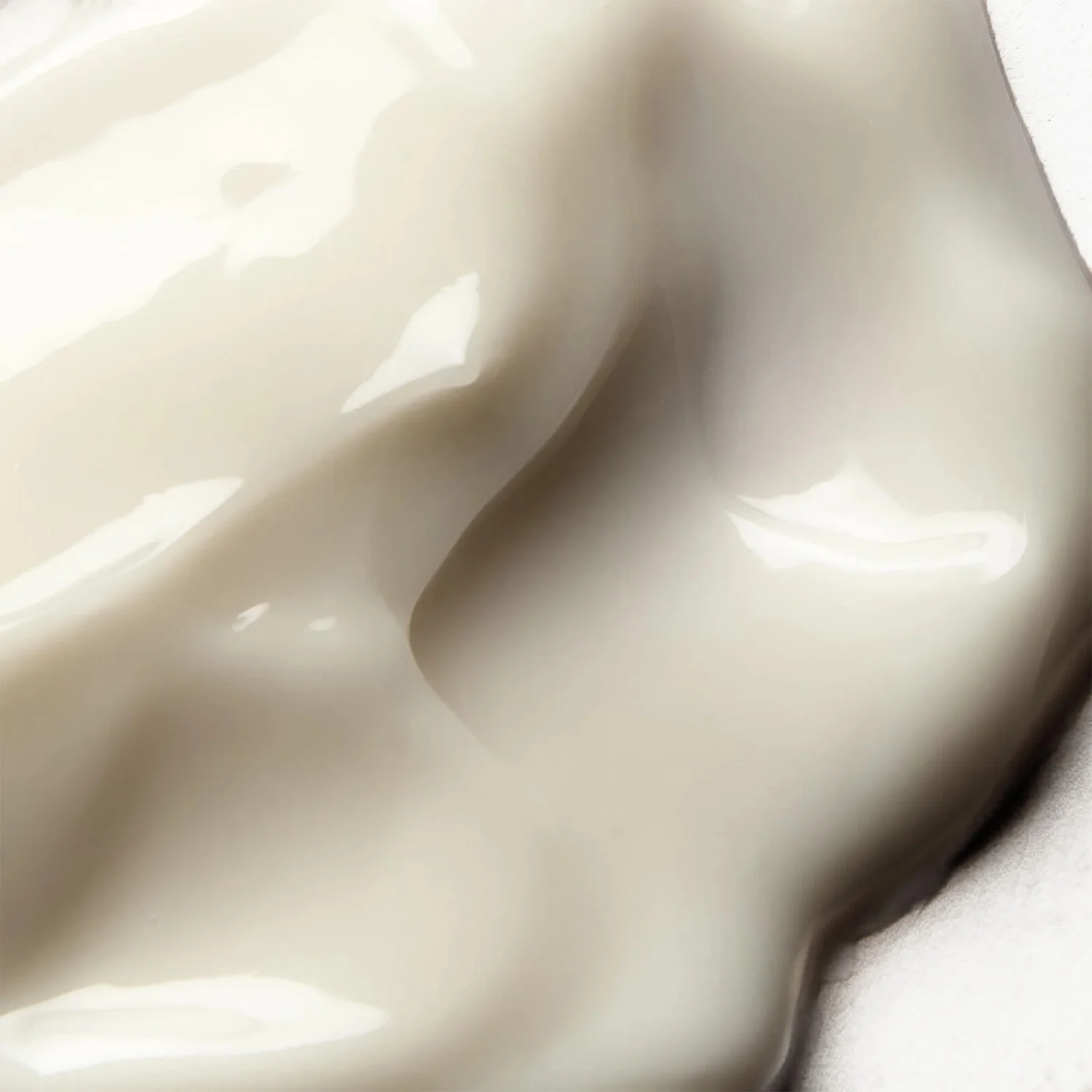 Elemis Pro-Collagen Neck & Decolletage Balm 50ml 2 Elemis Pro-Collagen Neck & Decolletage Balm 50ml - Image 2