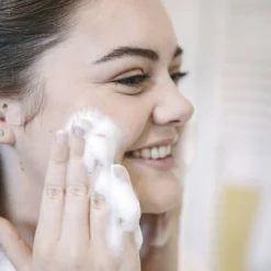 Uriage Cleansing Mousse 150ml -Skincare Store 11241990 1405093125030536