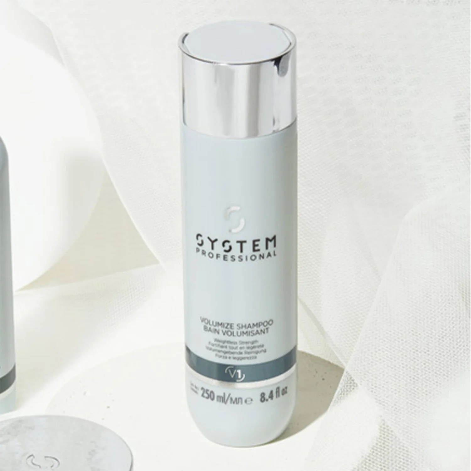 System Professional Volumize Shampoo 250ml 2 System Professional Volumize Shampoo 250ml - Image 2