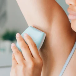 MAGNITONE London Go Bare! Rechargeable Mini Lady Shaver - Green -Skincare Store 11492202 1105062293299895