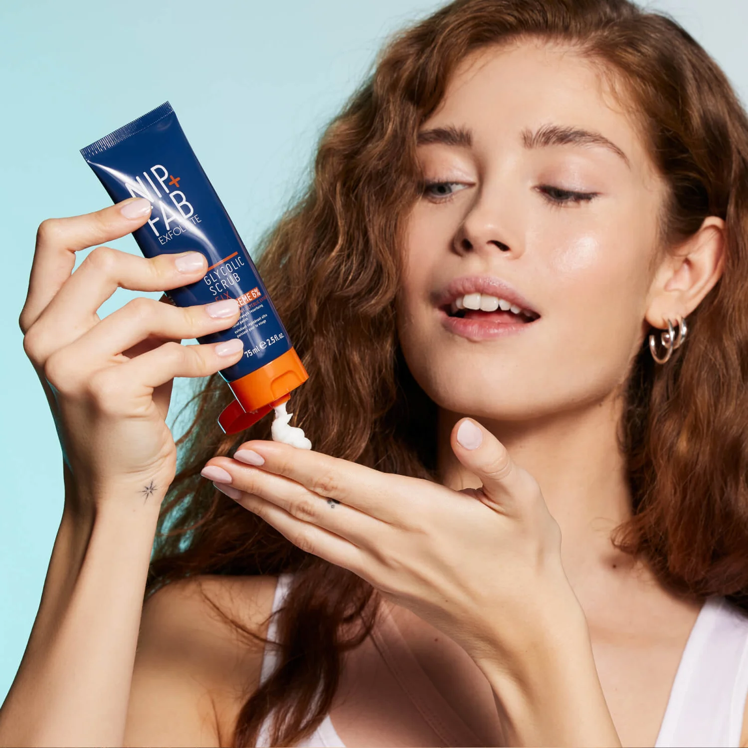 NIP+FAB Glycolic Fix Extreme Scrub 6% 75ml 2 NIP+FAB Glycolic Fix Extreme Scrub 6% 75ml - Image 2