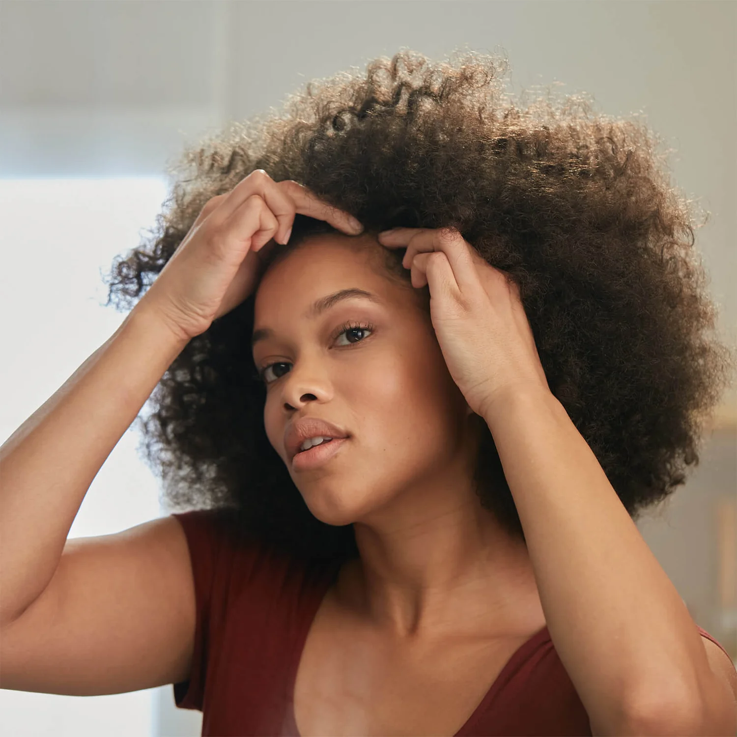 NIOXIN 3-Part System 5 Scalp Therapy Revitalising Conditioner For Chemically Treated Hair With Light Thinning 300ml 3 NIOXIN 3-Part System 5 Scalp Therapy Revitalising Conditioner For Chemically Treated Hair With Light Thinning 300ml - Image 3