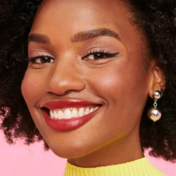 Benefit Roller Liner Liquid Eyeliner Mini Black 13 Benefit Roller Liner Liquid Eyeliner Mini Black -Skincare Store 11984882 1624880908411557