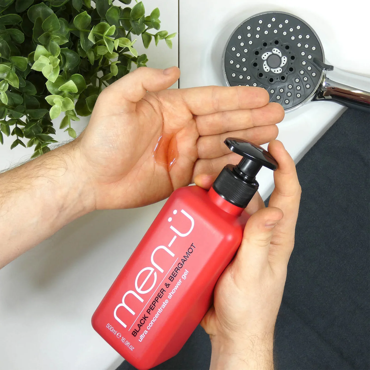 Men-ü Black Pepper & Bergamot Shower Gel 500ml 6 Men-ü Black Pepper & Bergamot Shower Gel 500ml - Image 6