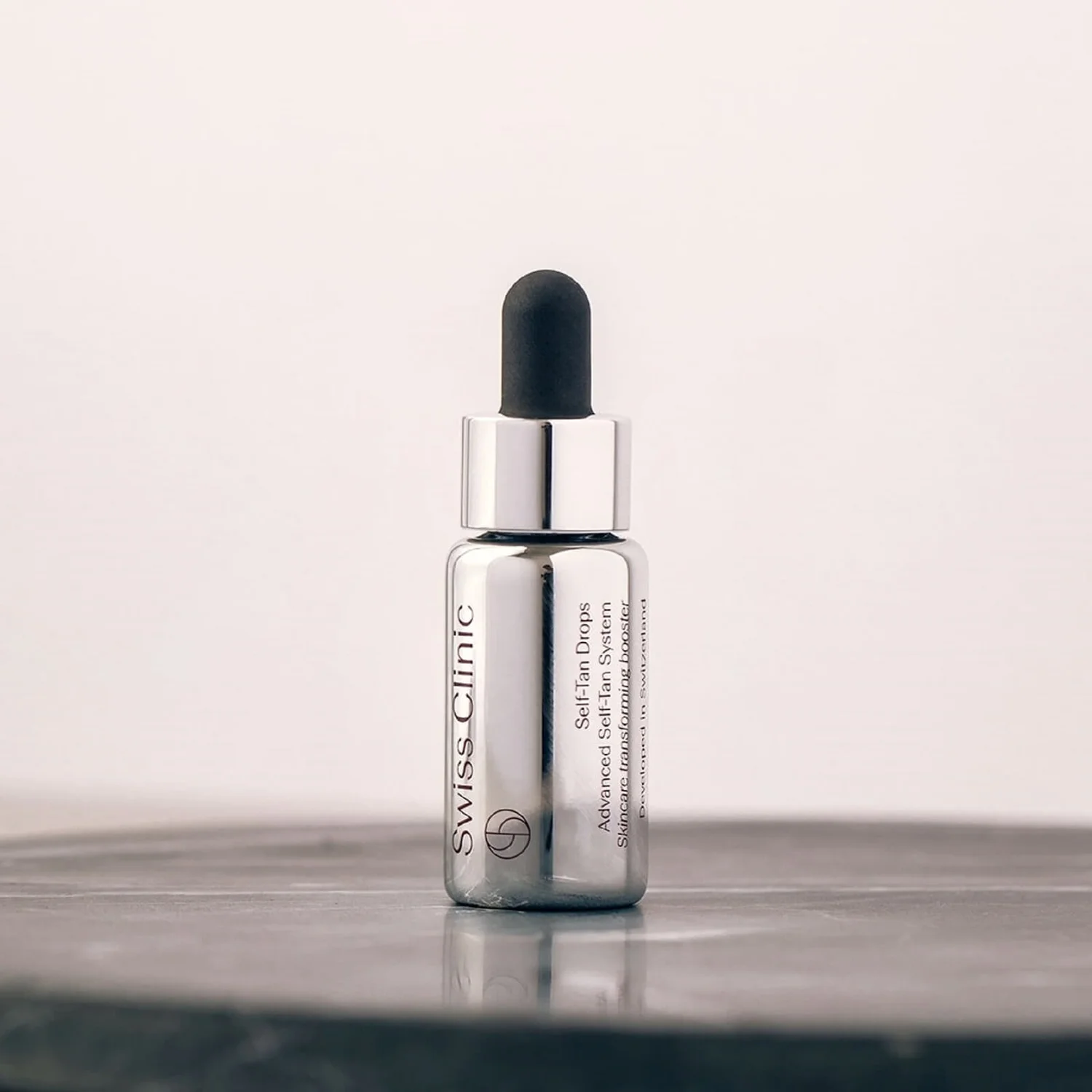 Swiss Clinic Self-Tan Drops 15ml 2 Swiss Clinic Self-Tan Drops 15ml - Image 2