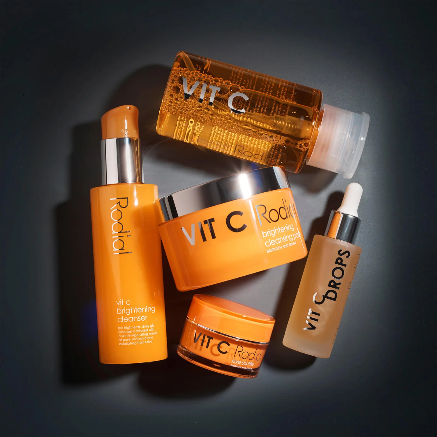 Rodial Vitamin C Brightening Cleanser 135ml 4 Rodial Vitamin C Brightening Cleanser 135ml - Image 4