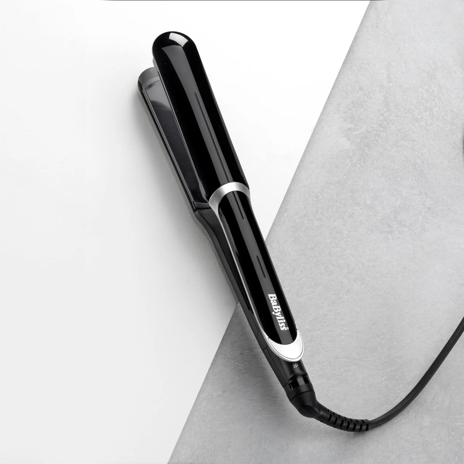 BaByliss Smooth Pro Wide 235 Straightener 2 BaByliss Smooth Pro Wide 235 Straightener - Image 2