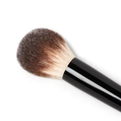 Illamasqua Blusher Brush 6 Illamasqua Blusher Brush -Skincare Store 12361838 7434816896737088