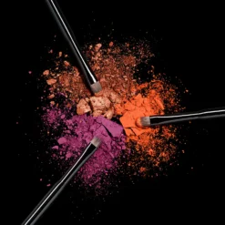 Illamasqua Small Eyeshadow Brush 7 Illamasqua Small Eyeshadow Brush -Skincare Store 12361847 1544823860574553