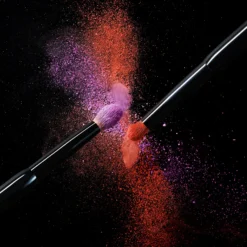 Illamasqua Blender Brush -Skincare Store 12361849 1824823870619777