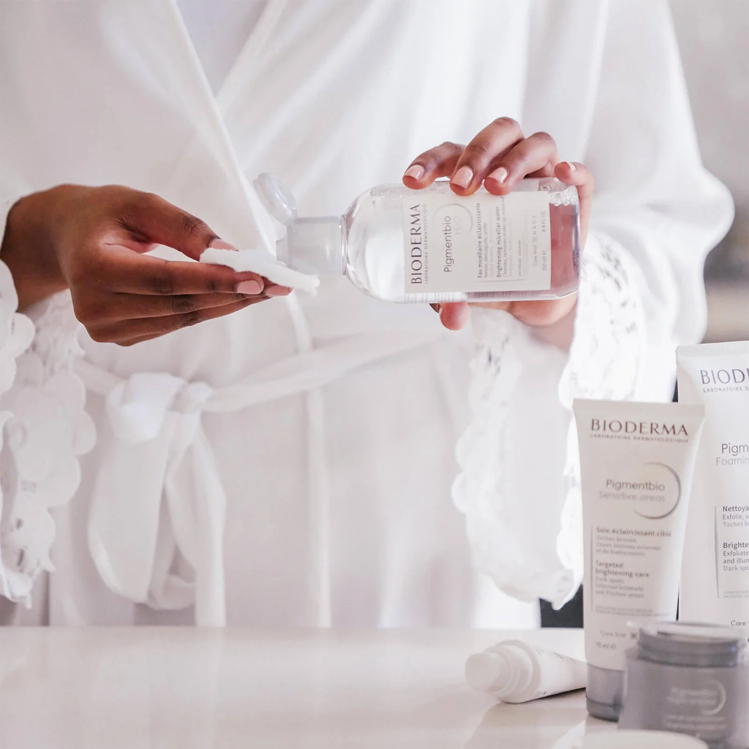 Bioderma Pigmentbio Brightening Cleansing Micellar Water Anti-Dark Spot 250ml 3 Bioderma Pigmentbio Brightening Cleansing Micellar Water Anti-Dark Spot 250ml - Image 3