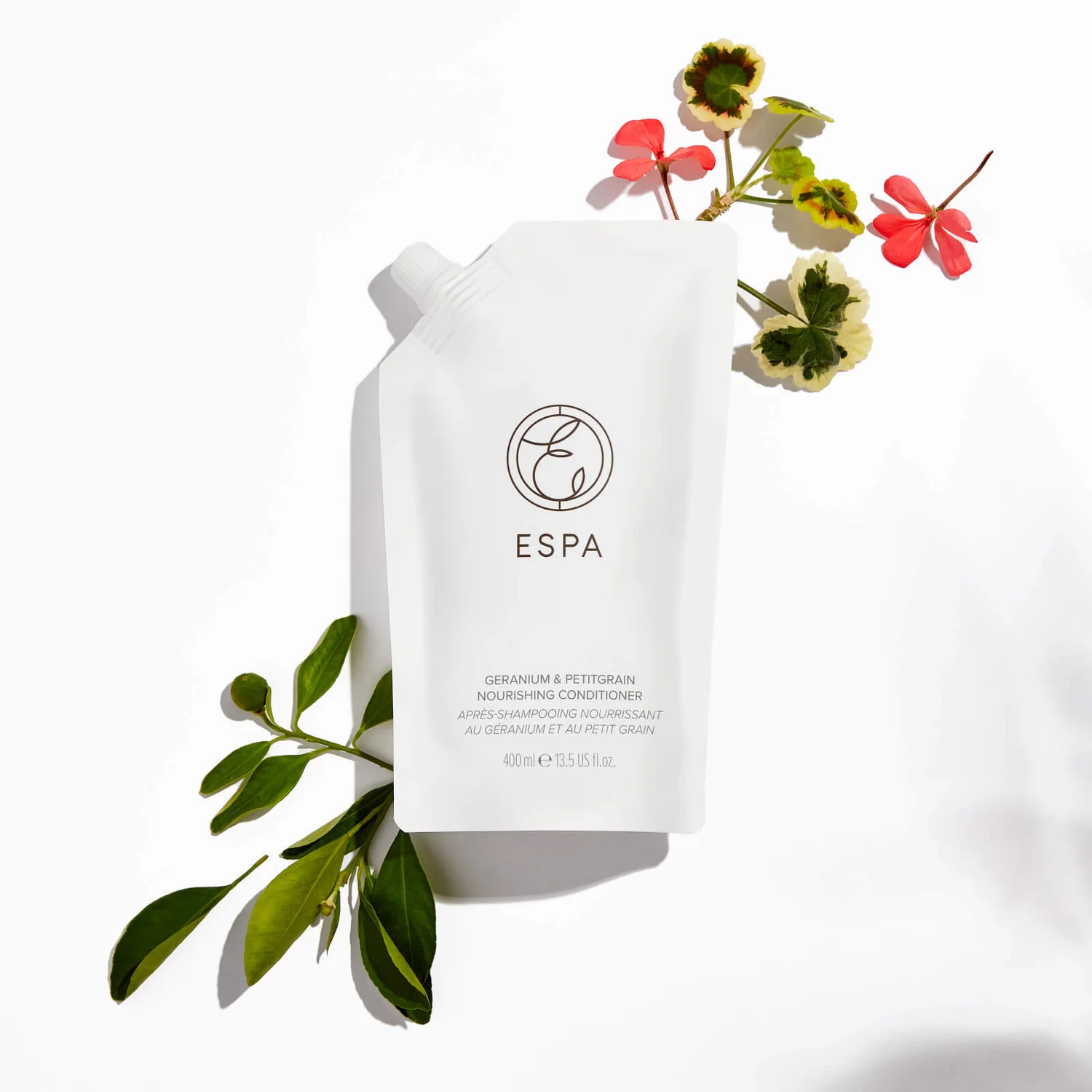 ESPA Geranium And Petitgrain Nourishing Conditioner 400ml 2 ESPA Geranium And Petitgrain Nourishing Conditioner 400ml - Image 2