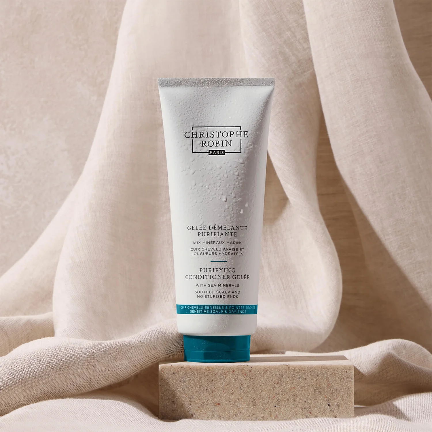 Christophe Robin Purifying Conditioner Gelée With Sea Minerals 200ml 2 Christophe Robin Purifying Conditioner Gelée With Sea Minerals 200ml - Image 2