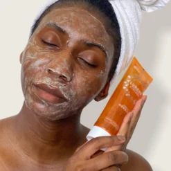 Lumene Nordic-C [VALO] Clear Glow Cleansing Gel Scrub 125ml -Skincare Store 12653008 1584946490195936