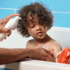 Mini Mio Oh So Clean Foaming Wash 150ml -Skincare Store 12738045 8955014363982838