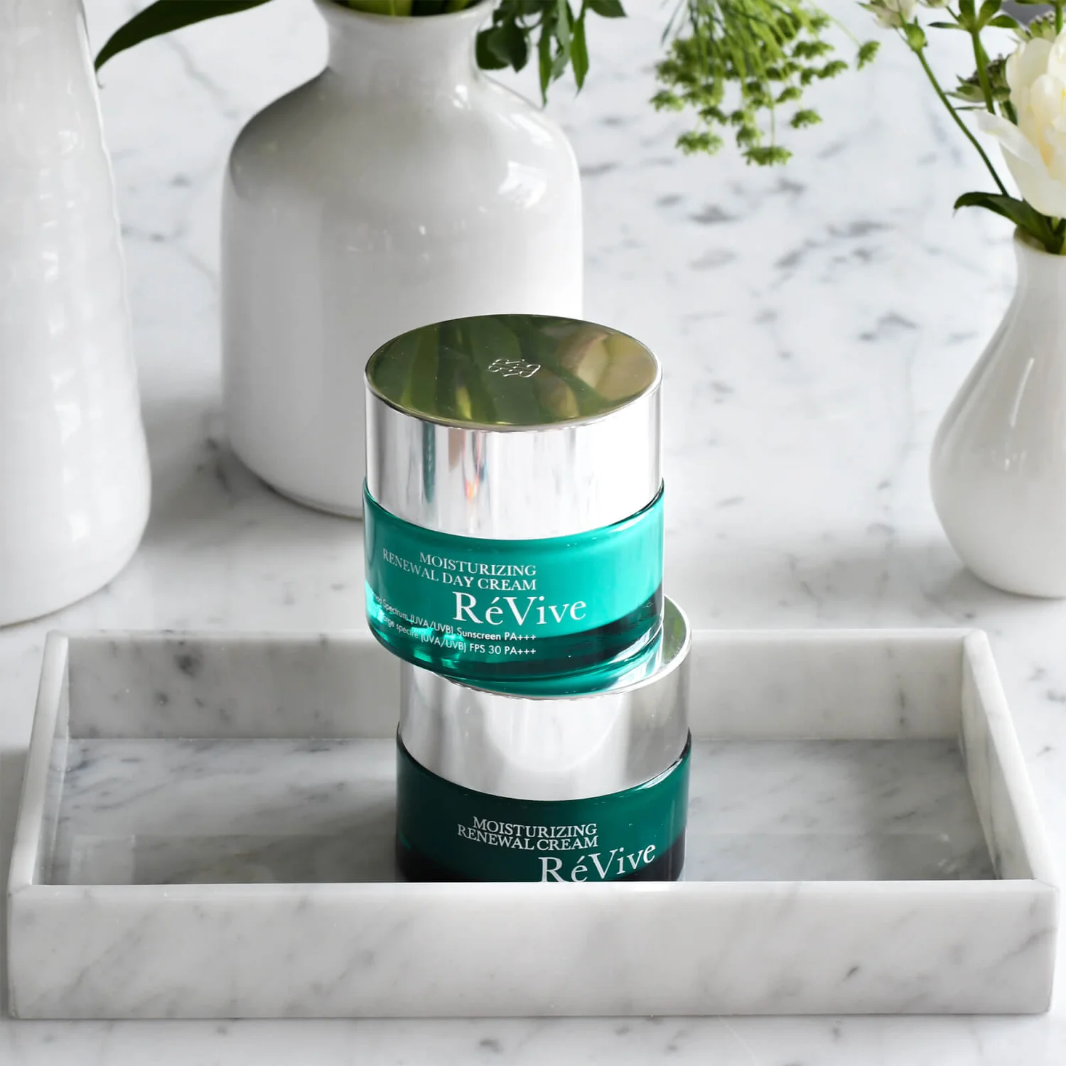 RéVive Moisturising Renewal Day Cream SPF30 Broad Spectrum (UVA/UVB) Sunscreen PA +++ 50ml 6 RéVive Moisturising Renewal Day Cream SPF30 Broad Spectrum (UVA/UVB) Sunscreen PA +++ 50ml - Image 6